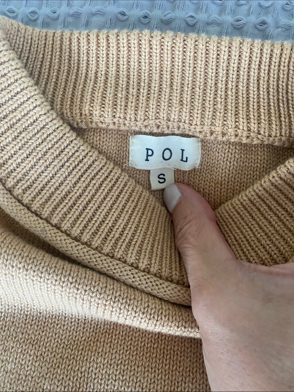 POL Camel Crewneck Sweater with Balloon Sleeves - Picture 2 of 3